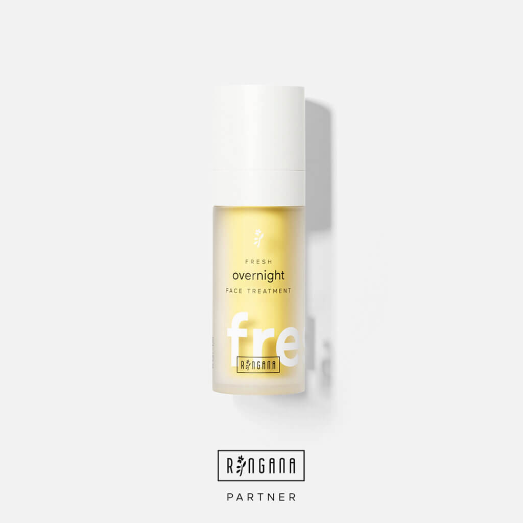 RINGANA Overnight Face ist eine hochwirksame Anti Ageing Nachtcreme. Sie mindert Falten im Schlaf.