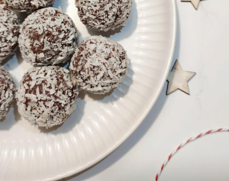 Vegane Schoko-Rumkugeln